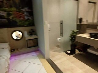 Ex Forgot DOUBLE PENETRATION Video On Phone With Petite Blonde!