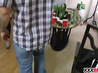 Girls night out turns into wild fun with sexy amateurs