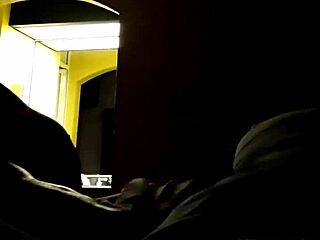 amateur couple chelo y leo explore hidden moments together