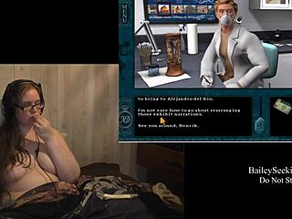 naked scarlet explores the game