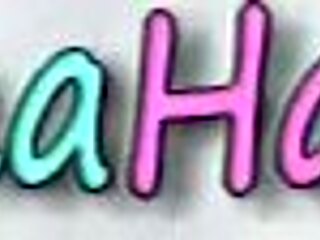 Horny teens share a big facial?