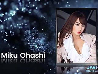 Japanese amateurs tease legs in stockings, pussy exposed. What to do with them in volume 66?