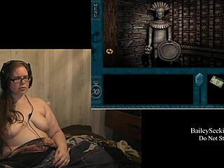 naked scarlet explores the game