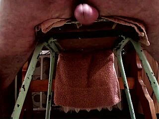 Can you handle this no-hands cum on ass?