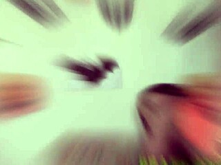 Uma noite halloween na minha casa que surpresa essa linda novata gostosa faz brincadeira doce travessura chupando o meu pau e rebolando isso halloween 2022