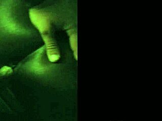 Parislove2019 cheats on her boyfriend discreetly