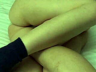 dirty lesbians humping at home