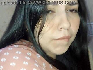 No Aguante Más y Me Folle a Mi Vecina en el Baño