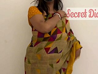 मल्लू भारतीय सौतेली माँ को जवान स्टड ने ककॉल्ड चोदाई दी, हाँ?