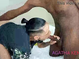 Confused Lesbian for Escort, Cost Me iPhone, Ended in Hotel