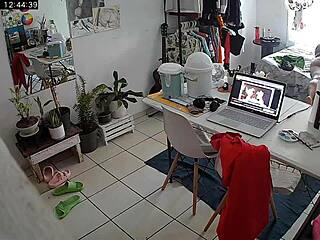 Hidden Camera Catches Stepson Spying on Chubby Mexican Hijastra