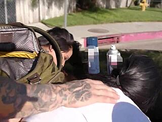 hey, i’m loving riding honey gold and gina valentina hard