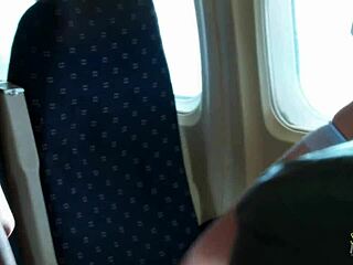 milfs masturbate on work break