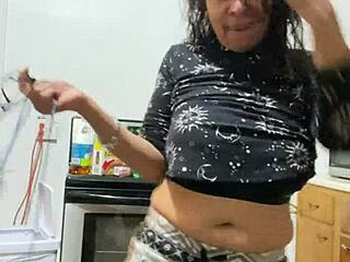 Anna Maria In Mature Latina Workout Apparel