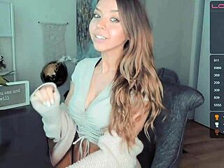 This cosplay bimbo craves wild webcam action