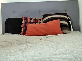 20 y.o. thick pawg gets facial at porn casting