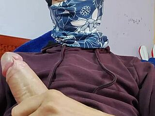 Hot teen wants to fuck three