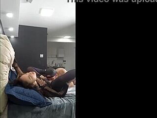 Servi de putinha para o macho roludo 😈💦