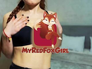 Jezebelle Bond Works Her Pussy So Intensely.