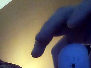 Leftyxlucci, a fat BBW babe, passionately fucks her wet pussy with intense masturbation techniques.