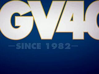 does this blonde amateur love ass to mouth