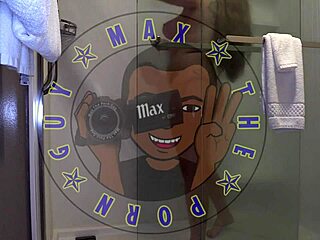 dividindo minha mulher com meu melhor amigo