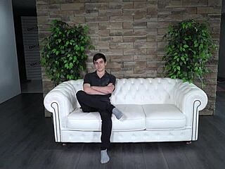 wendy moon takes on the next guy in her casting challenge