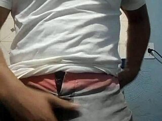 Merry Christmas, My Sexy Brazilian Dick is All Yours for Gay Amateurs in USA