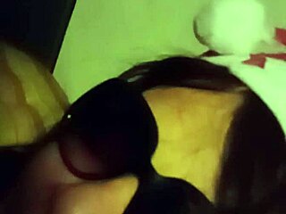 want to see this chubby mature lady give a christmas blowjob?