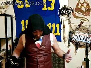 Sexy gay man demonstrates cosplay skills with jerk off instructions in homemade video