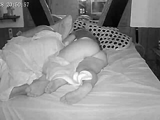 i really wanted to bite that big latina ass fetish 😏🍑