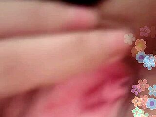 indian girl feels aroused on webcam