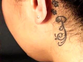 Emotional trailer scene with Sirenita Fuentes and Helena Dánae in lesbian play