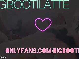 i make passionate love with bigbootilatte