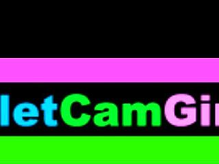 Stepsister Gives Intense Blowjob On Desk