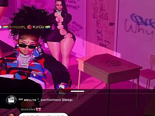 Chillin On Imvu Episode 1 Featuring Latina Beauty