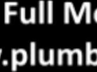 Spy cam catches young 18+ Latina kitty banging plumber in secret