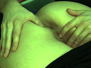 Damn, this curvy university chick in tight jeans rode me hard!