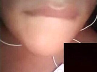 Hot Babe Teases on Webcam Show