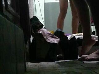 This Girl Knows How to Move It with Amateurs