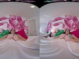 Vrallure Wakes Up and Shines in Her Morning Routine!