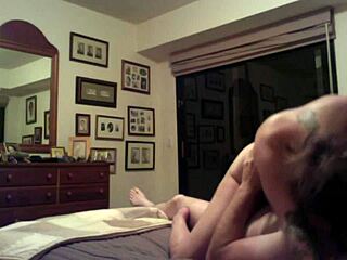 i'm alex trotter, ridin' that dick in bed, oh yeah!