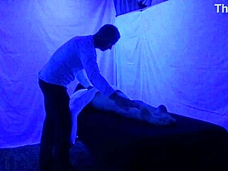 Gigi Breeze enjoys a relaxing blacklight massage session