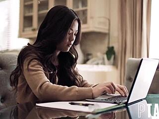 Slimthick Lulu Chu Rides Seth Gamble