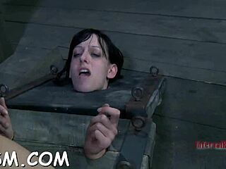 Babe feels her muff swell with intense desire