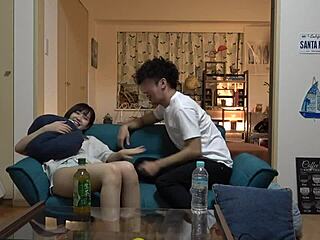 wanna see this cute girl suck and get fucked missionary?