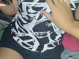 Asian beauty begs for intense cumshot in belly