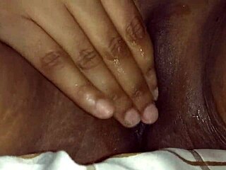 Desi Girl Fingers Tight Pussy