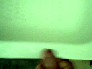 Watch this solo masturbation session end with a cumshot!