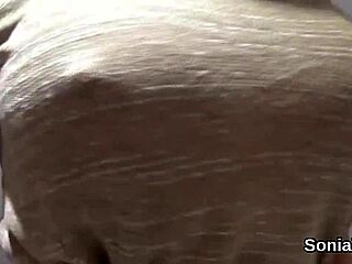 Unfaithful English Mature Gill Ellis Reveals Her Huge Boobs